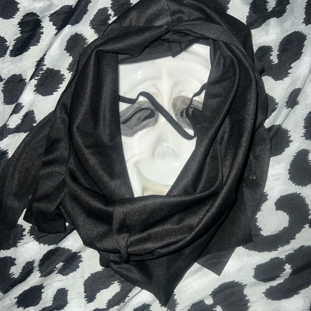 Scary Movie 2 Chillin Killin Mask - Picture 4 of 5